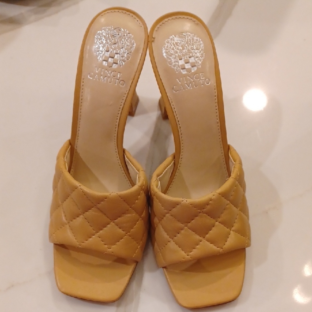 Vince Camuto Reselm Women's Sz 9.5 Heeled Sandal Shoes